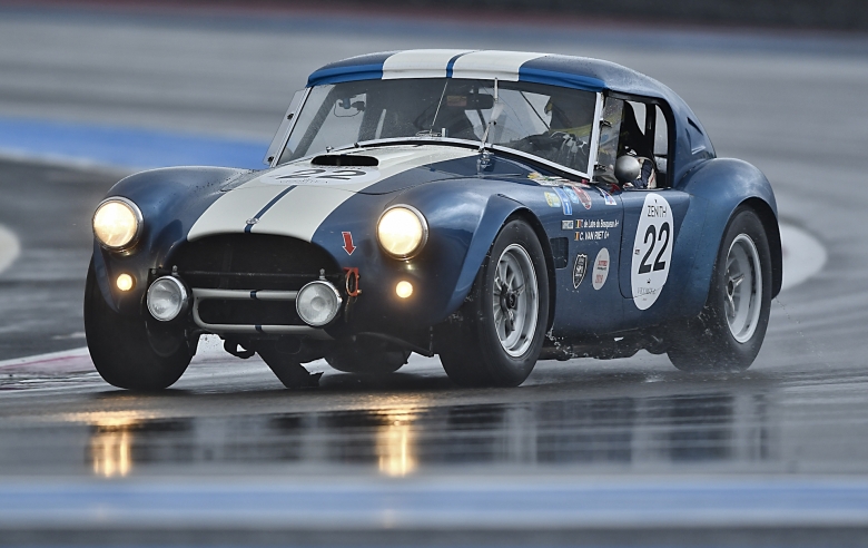 Gipimotor remporte le titre Sixties’ Endurance lors des Dix Mille Tours du Castellet.