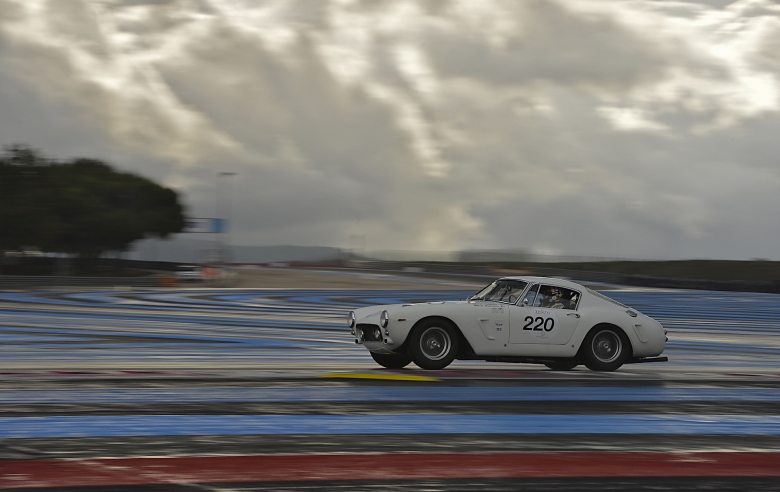 Gipimotor remporte le titre Sixties’ Endurance lors des Dix Mille Tours du Castellet.