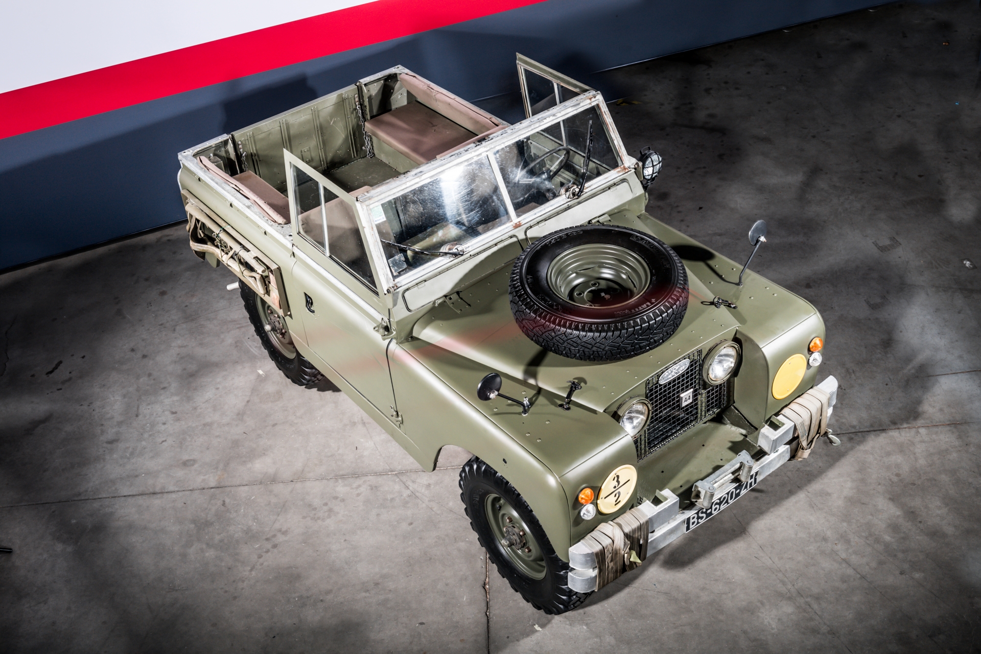 land-rover-8-haut.jpg