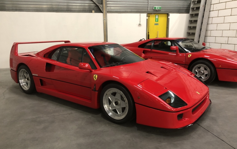 Ferrari - F40 · Gipimotor