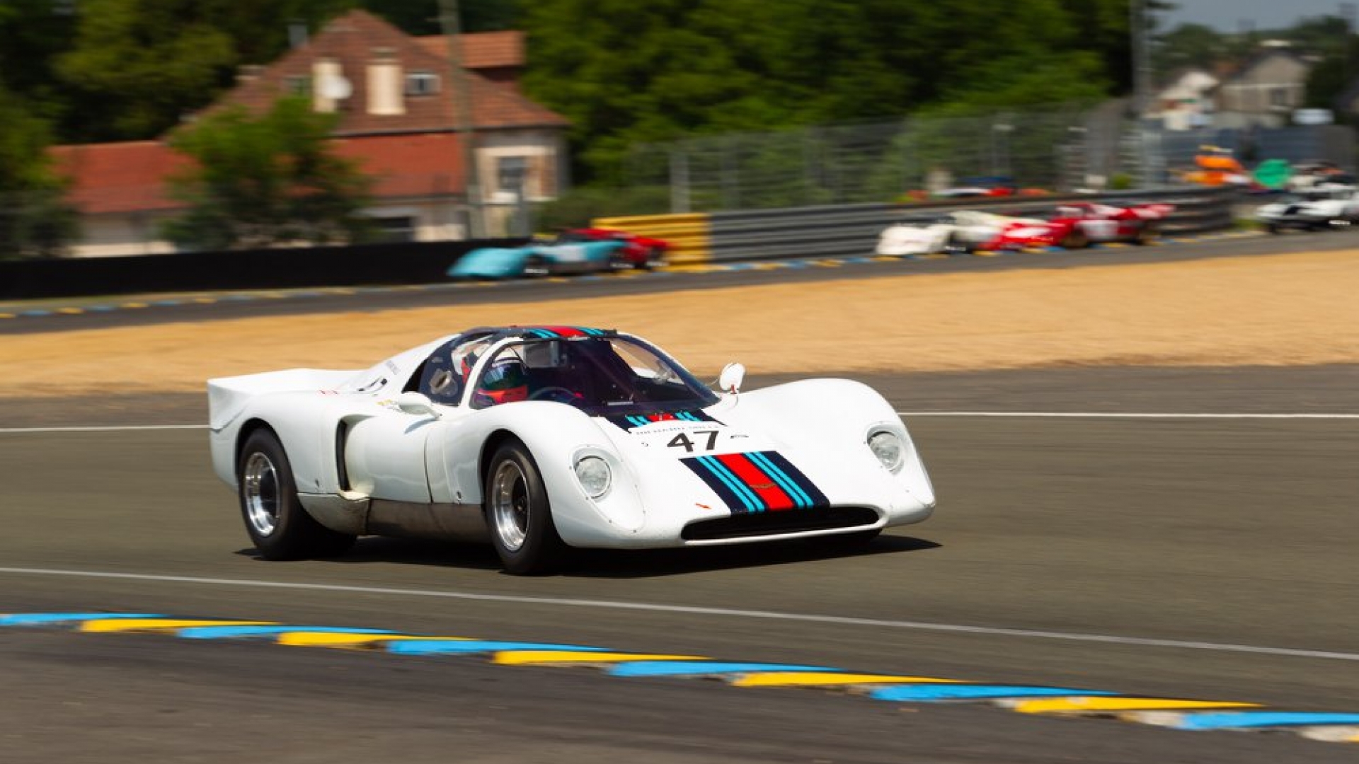 Chevron - B16 · Gipimotor