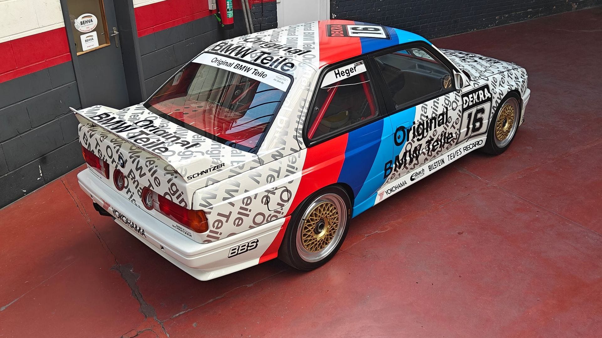 BMW - M3 DTM-Spec 1992 - Factory BMW Motorsport Car  · Gipimotor